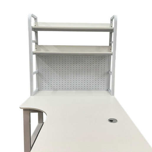 ESCRITORIO EN L CON PEGBOARD